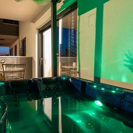 Pia Apartman Makarska