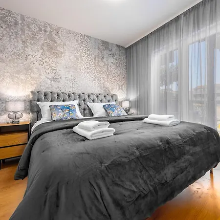 Pia Apartamento *